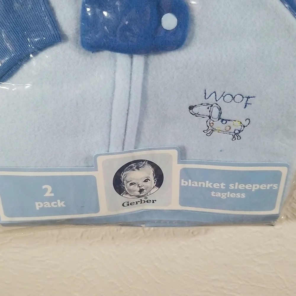 Gerber 2 pack Blanket Sleepers for 12 months BRAND NEW still in original package